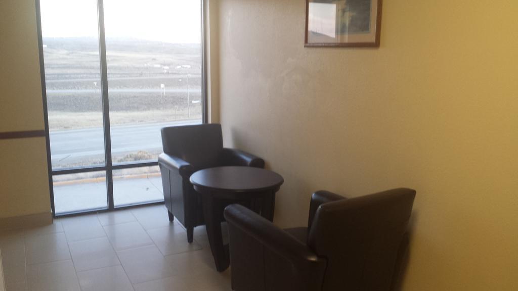 במוטל Super 8 By Wyndham Rawlins Wyoming מראה חיצוני תמונה